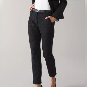 NWT white house black market WHBM Floral Lace Slim Ankle Pant 6